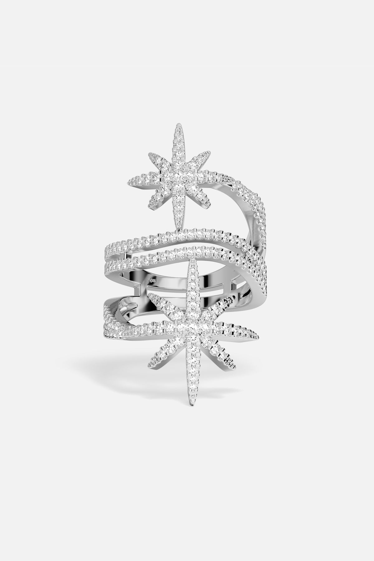 APM Étoile Ring, a celestial sparkle in rhodium finish, effortlessly luminous.