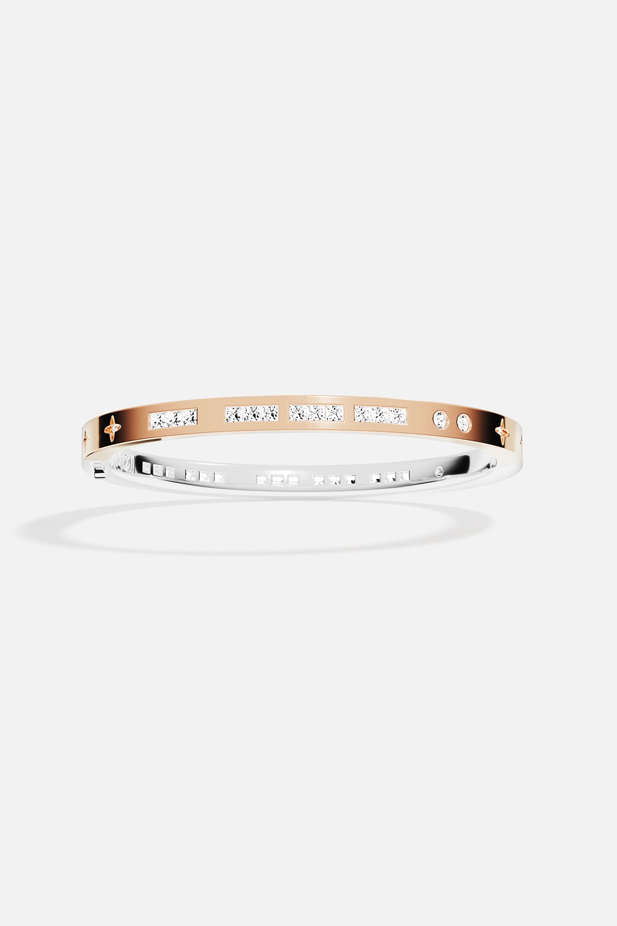 APM Bangle in rose gold color, a quiet sparkle for everyday elegance.
