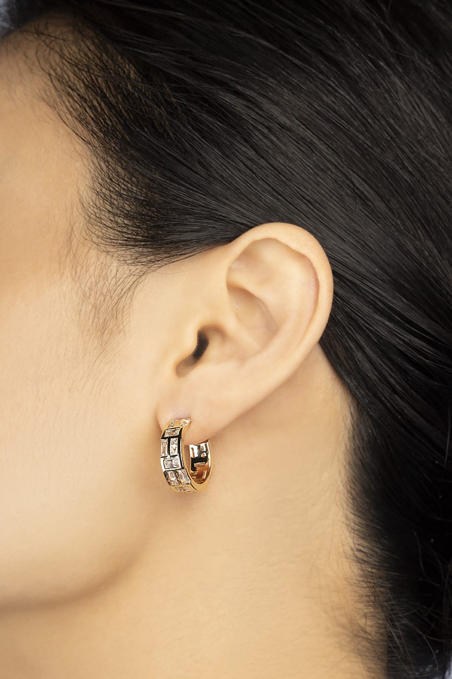 02-YE16483OX-APM-Monaco-Earrings
