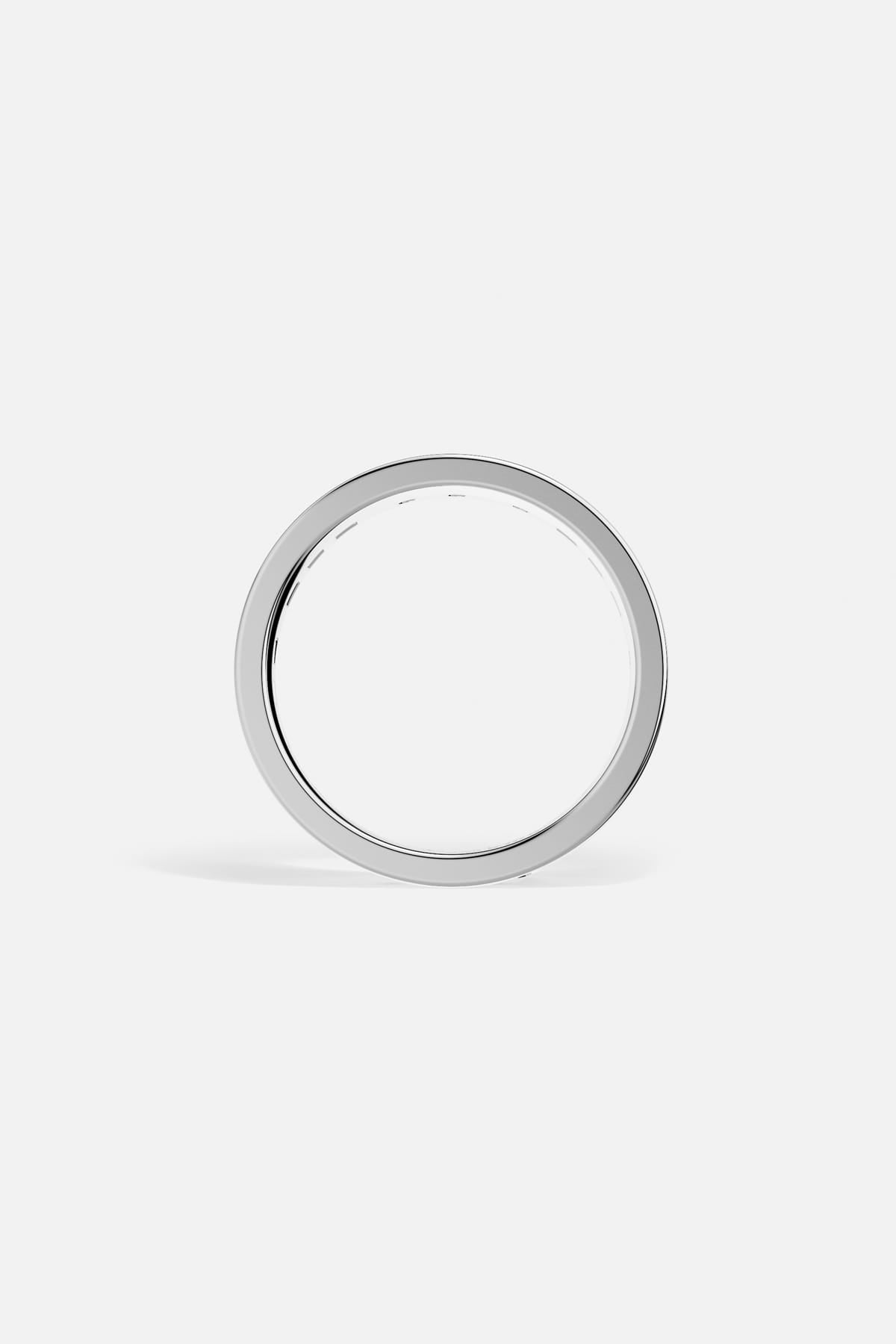 APM Ring in rhodium finish, a pure and effortless everyday essential.