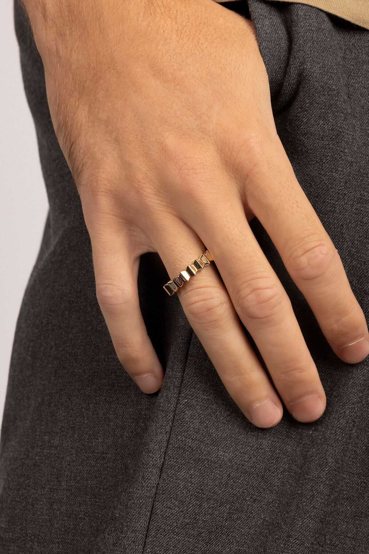 Up and Down Ring