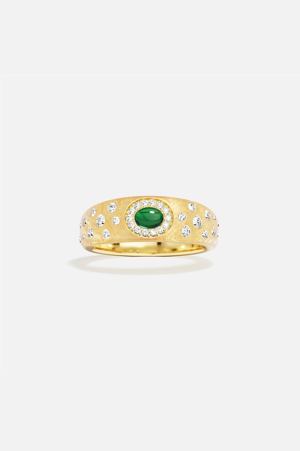 APM Ring in golden hues, a green gaze scattered with starlit sparkle.