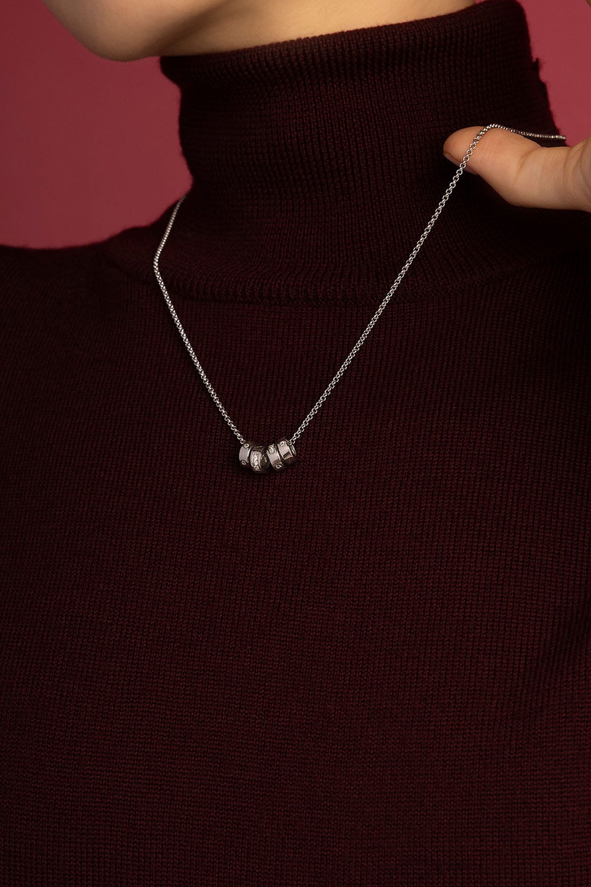 LOVE Necklace | APM Monaco