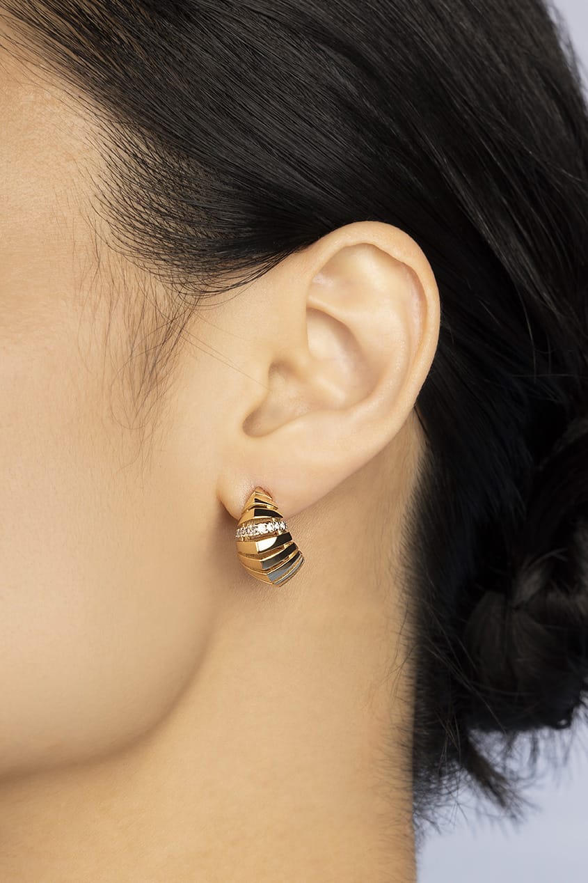 02-YE15928XRH-APM-Monaco-Rayon-de-Soleil-Earrings