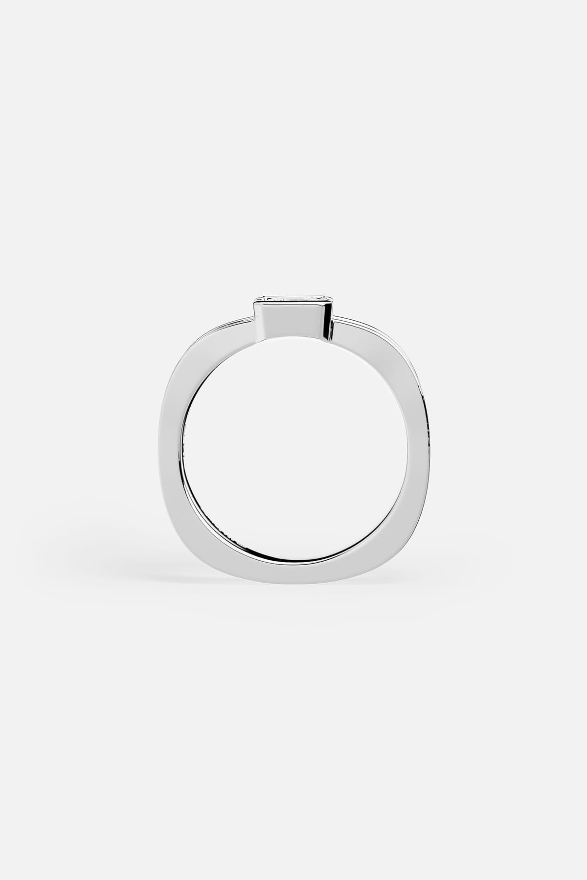 04-W24044OX-APM-Monaco-Monaco-Ring-Jewelry