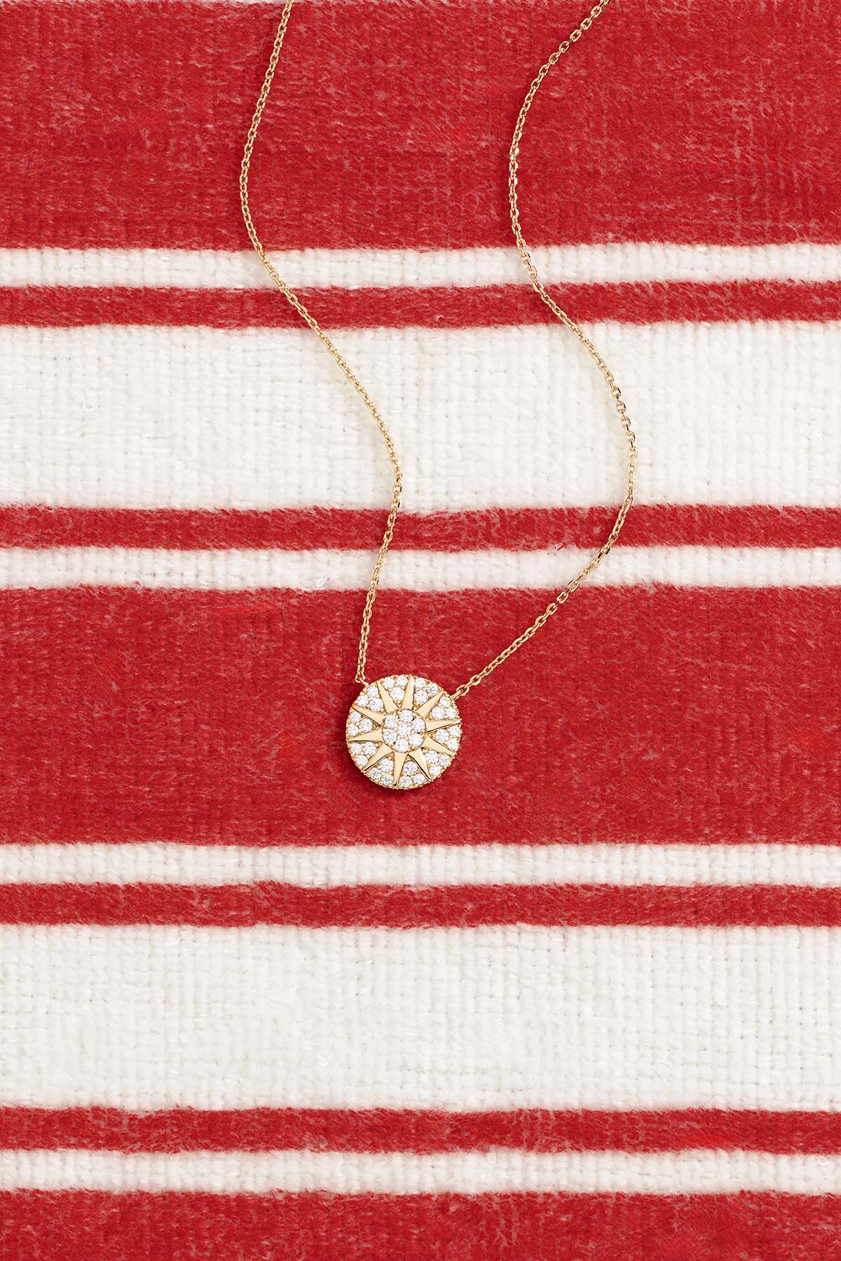04-YC7582OX-APM-Monaco-Soleil-Necklace
