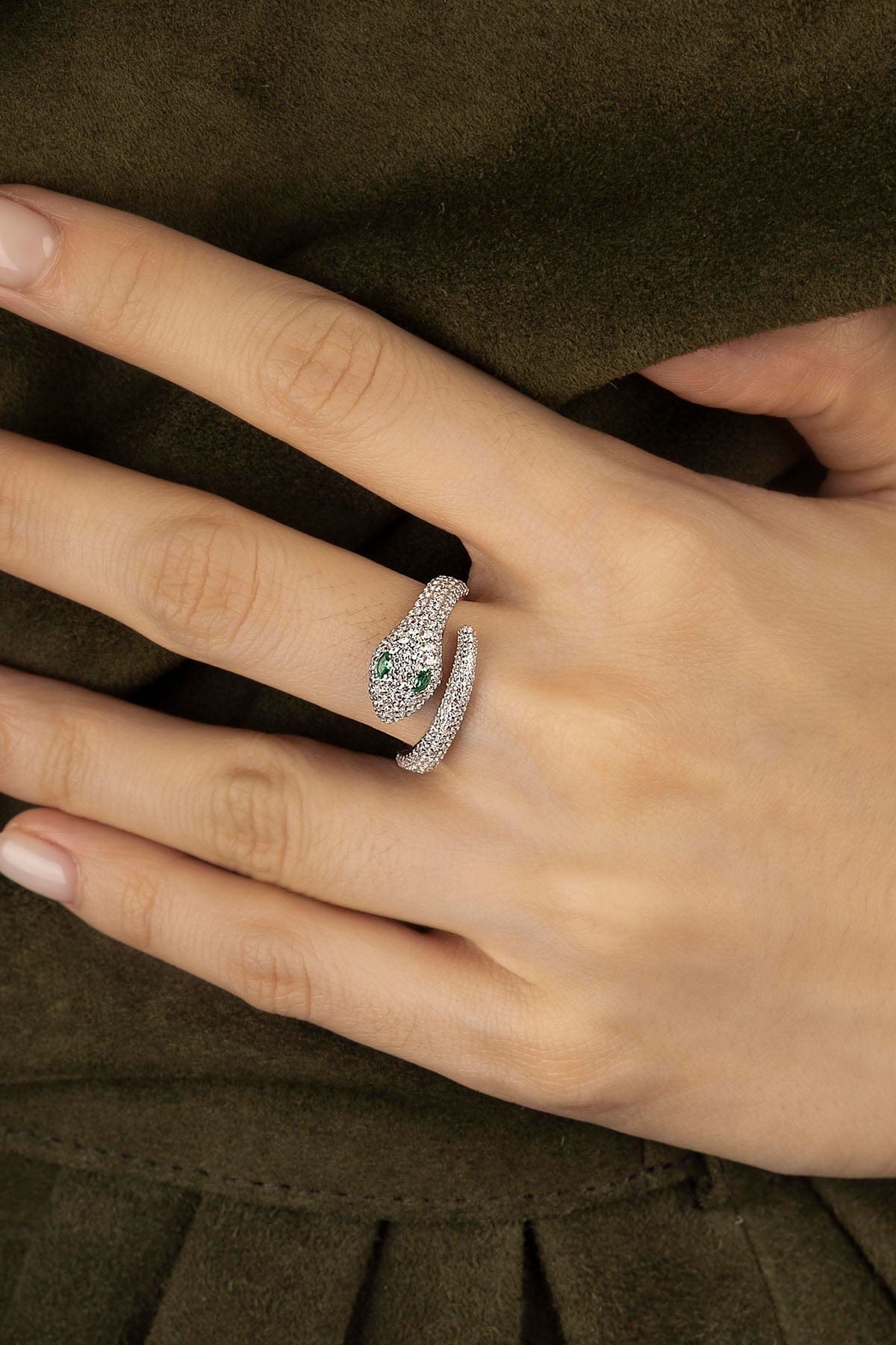 Annika Inezアニカイネズ SERPENT RING リング 蛇モチーフ The Snake Ring
