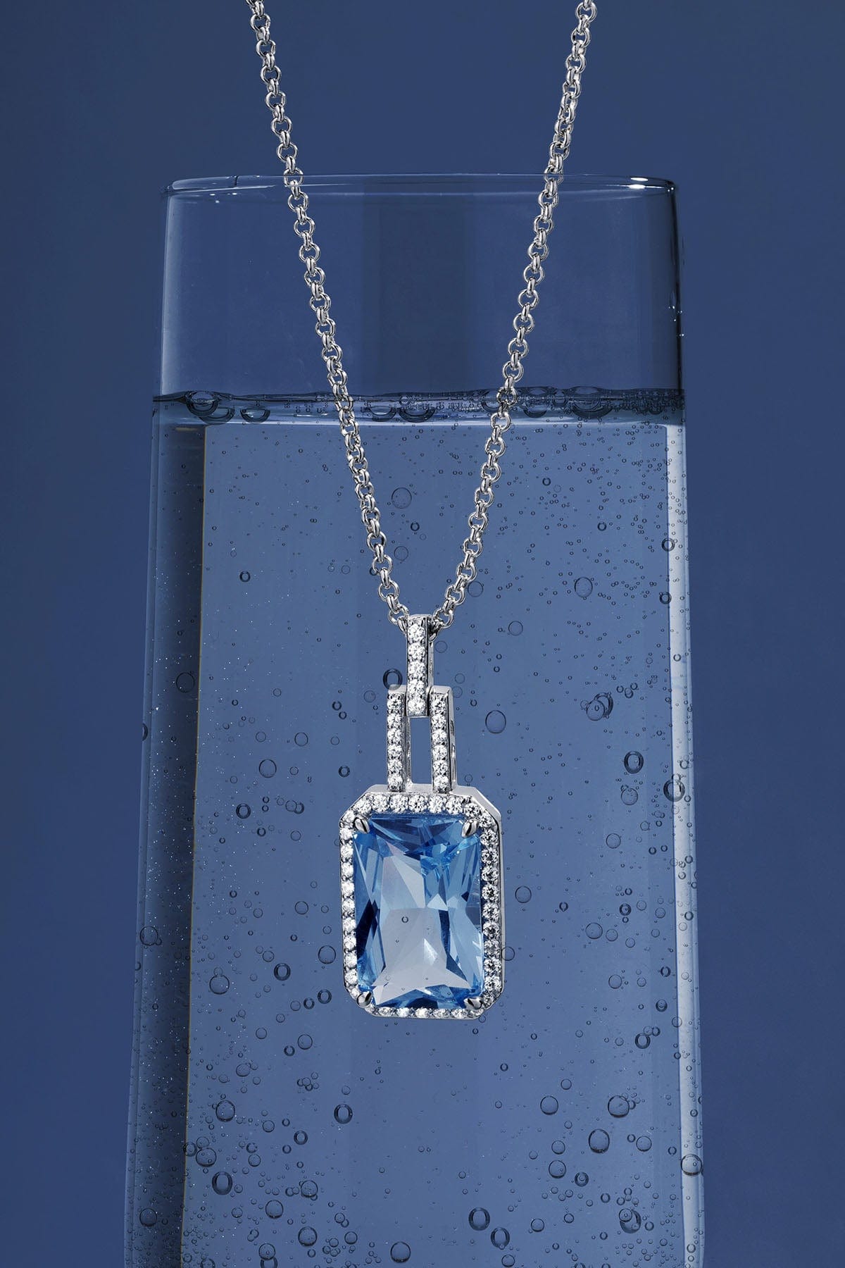 APM Monaco Statement Adjustable Necklace With Lagoon Blue Pendant in Silver