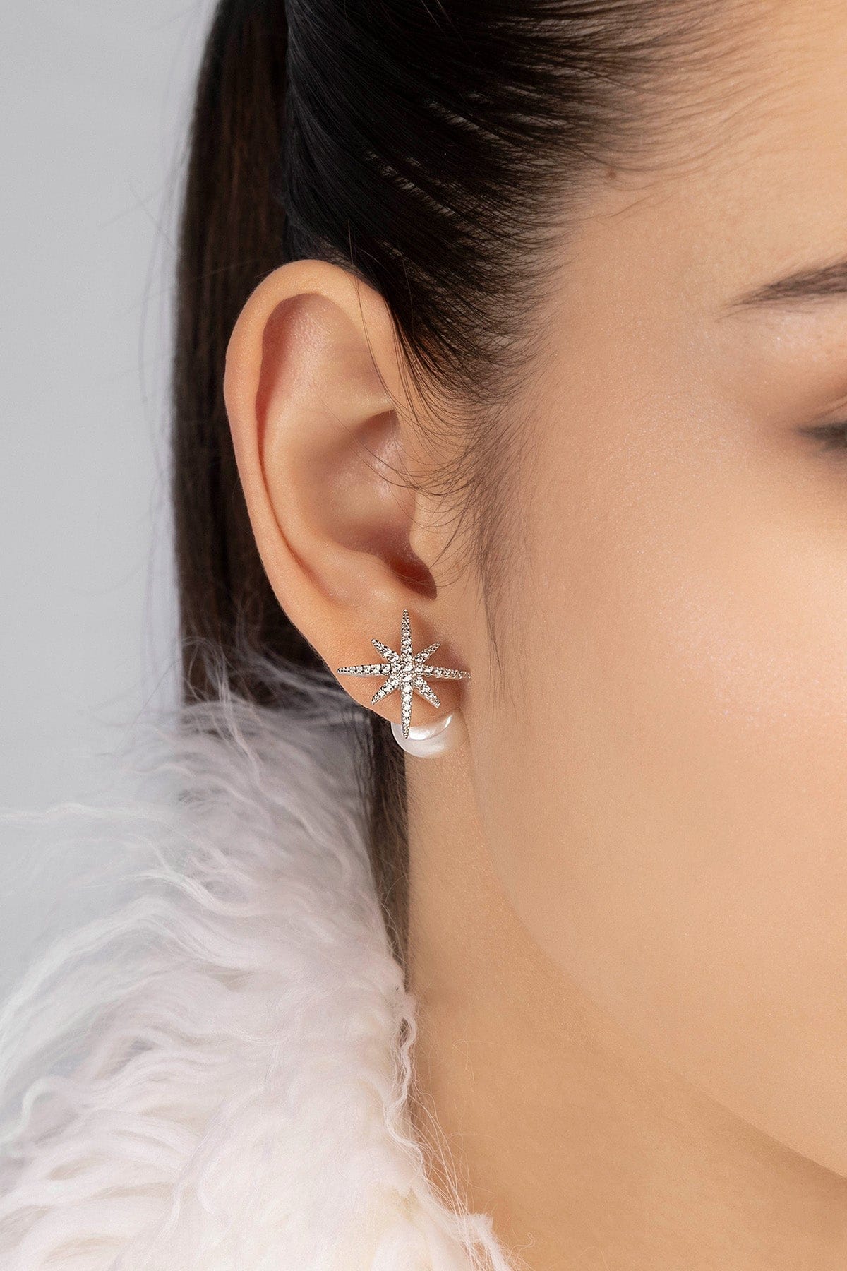 apm monaco ピアス Météorites Silver Stud Earrings with Pearl | APM Monaco