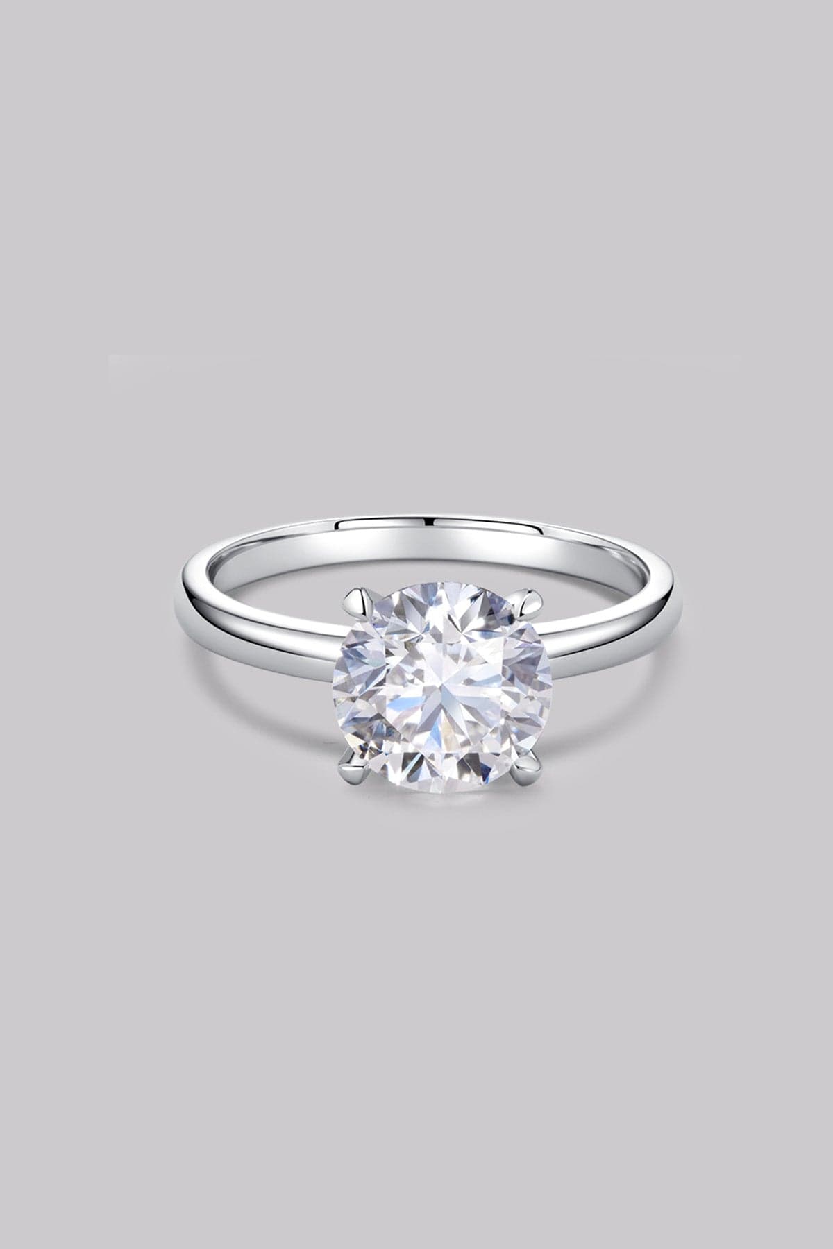 Solitaire Round Diamond Ring (2ct) - APM Monaco