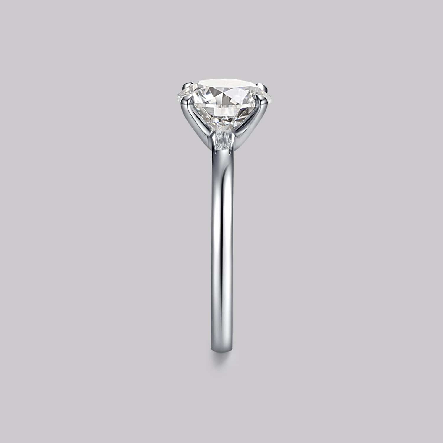 Solitaire Round Diamond Ring (2ct) - APM Monaco