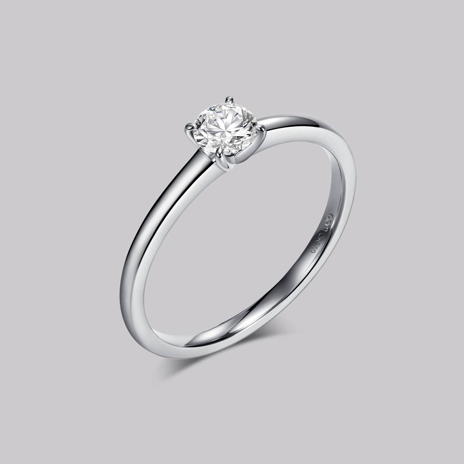 Solitaire Round Diamond Ring (0.25ct) - APM Monaco