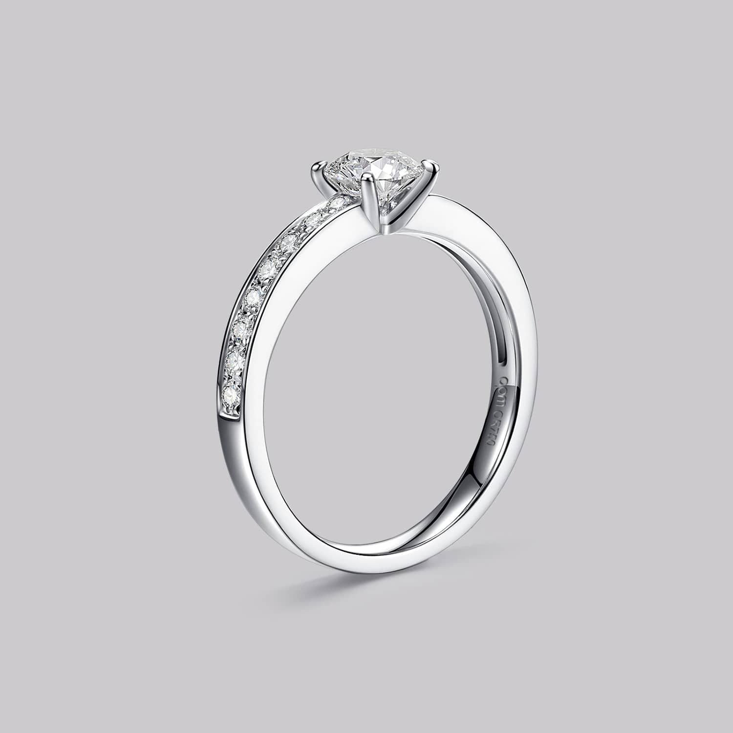 Pavé Round Diamond Ring (0.72ct) - APM Monaco