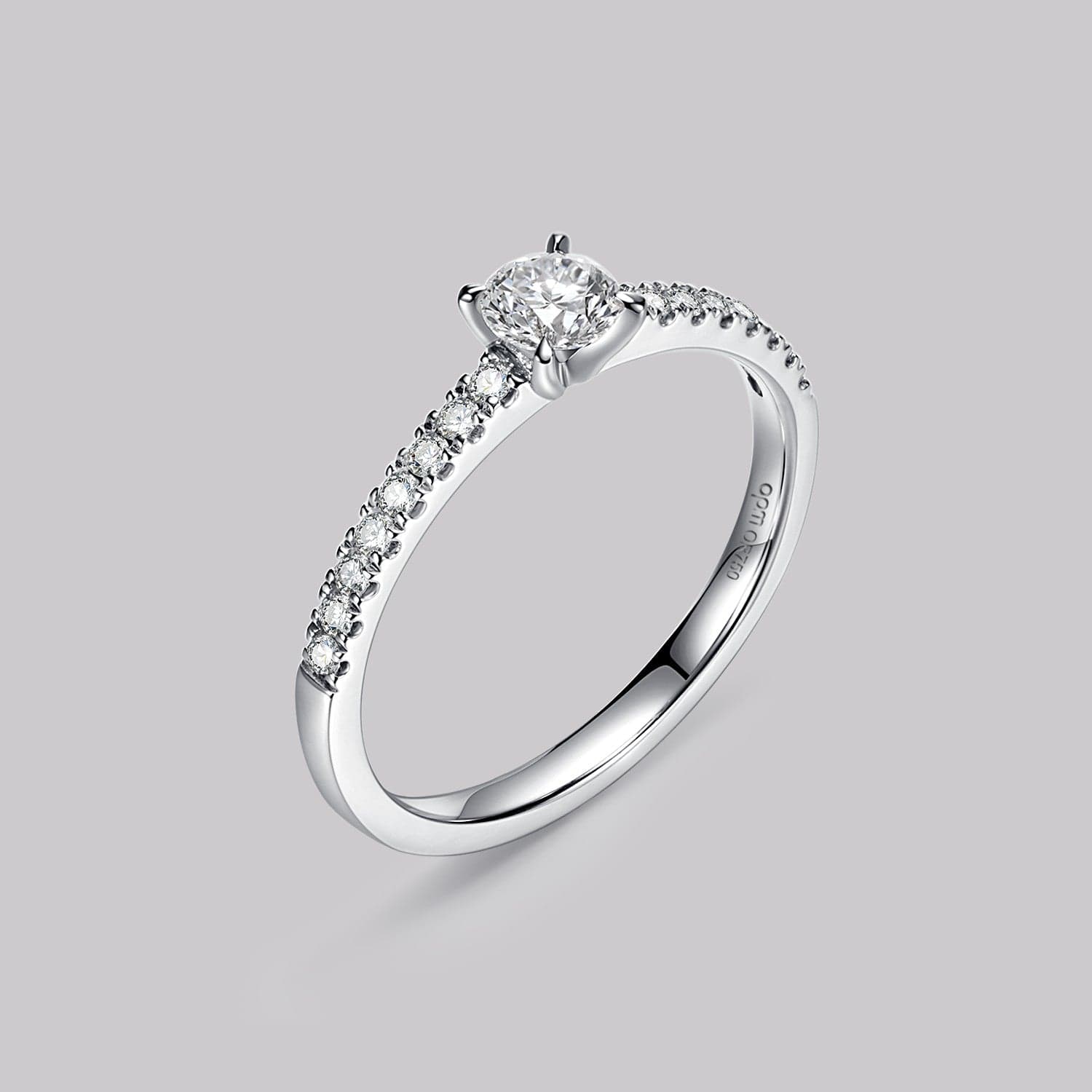 Pavé Round Diamond Ring (0.39ct) - APM Monaco