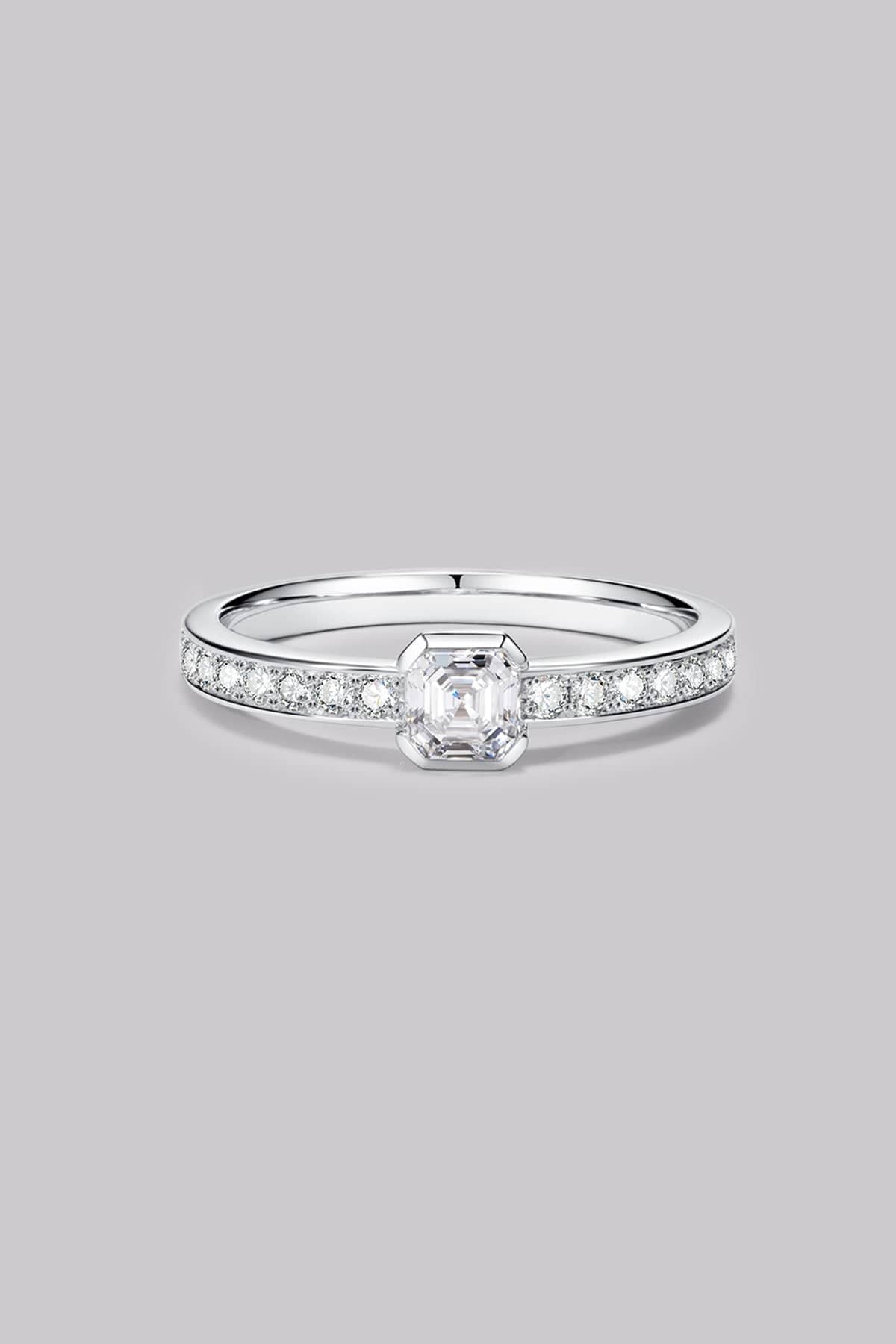 Pavé Asscher Diamond Ring (0.57ct) - APM Monaco