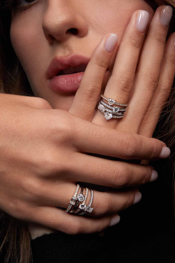 Pavé Emerald Diamond Ring (0.44ct)