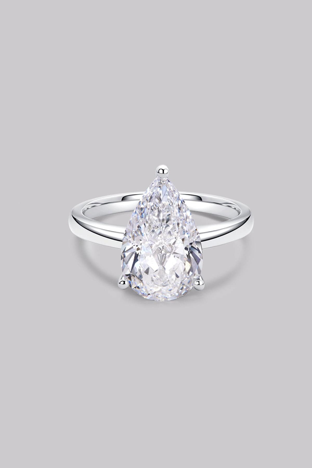 Solitaire Pear Diamond Ring (3ct) - APM Monaco