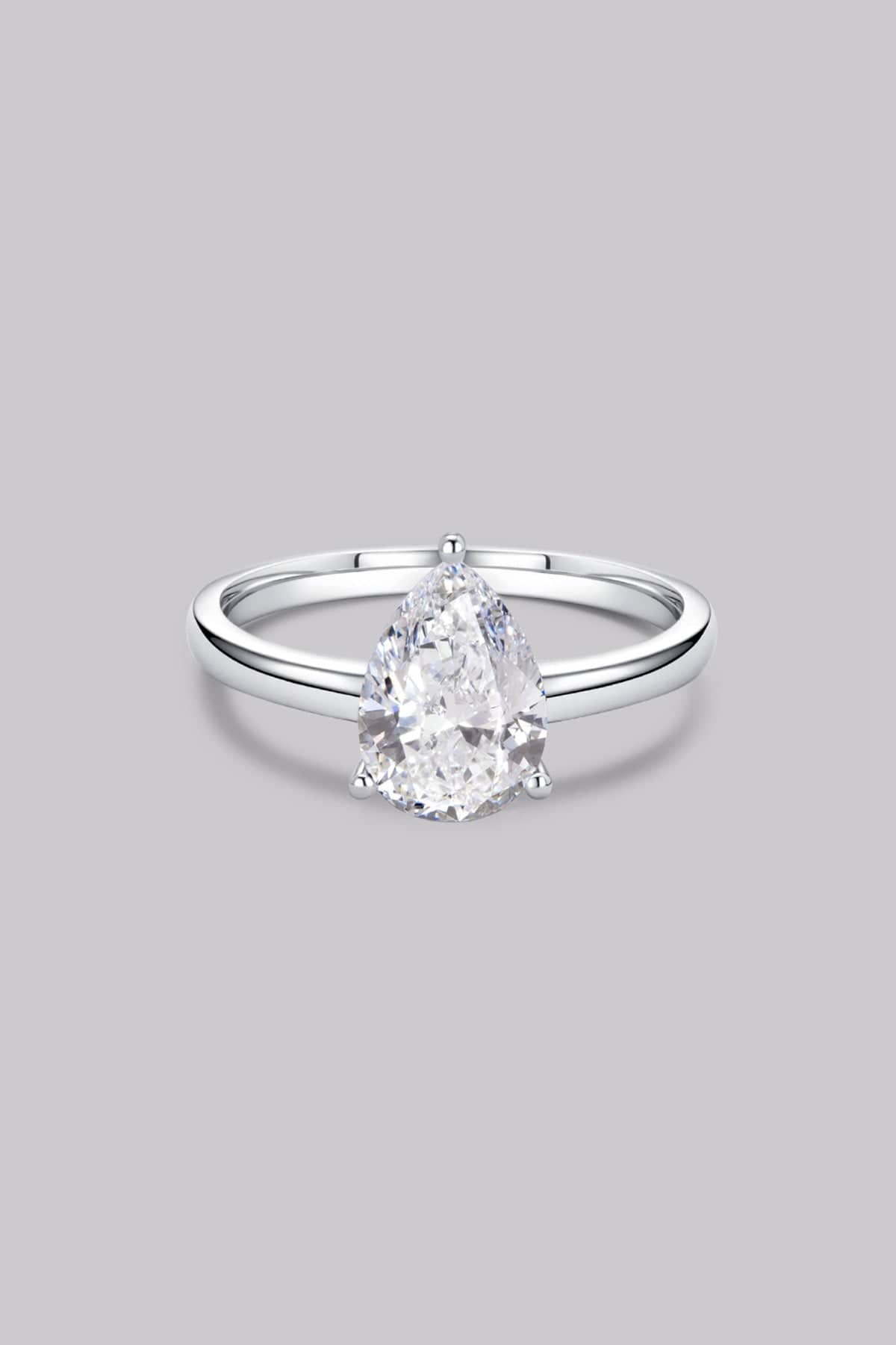 Solitaire Pear Diamond Ring (2ct) - APM Monaco