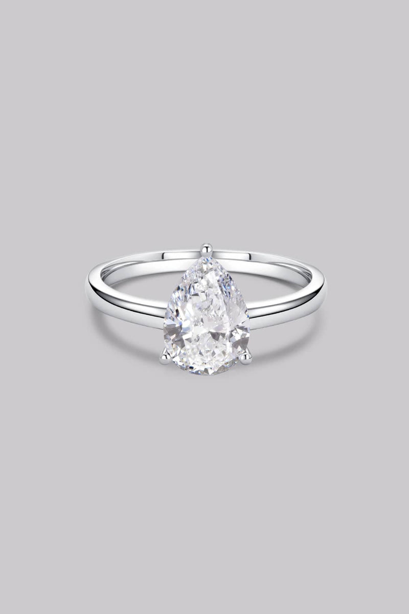 Solitaire Pear Diamond Ring (2ct)