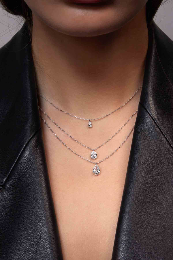 APM MONACO GOLD & DIAMOND - Solitaire Pear Diamond Necklace (0.19ct)