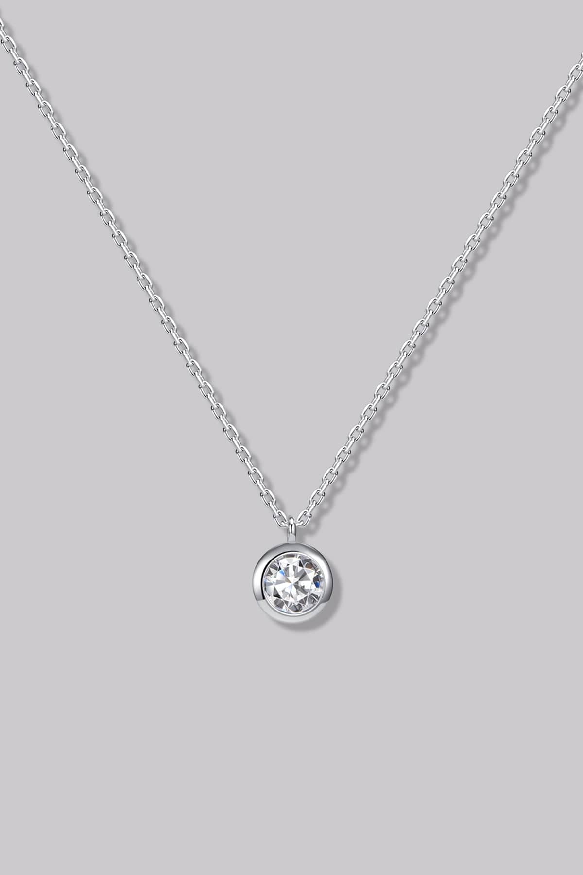 Round Diamond Necklace (0.24ct) - APM Monaco