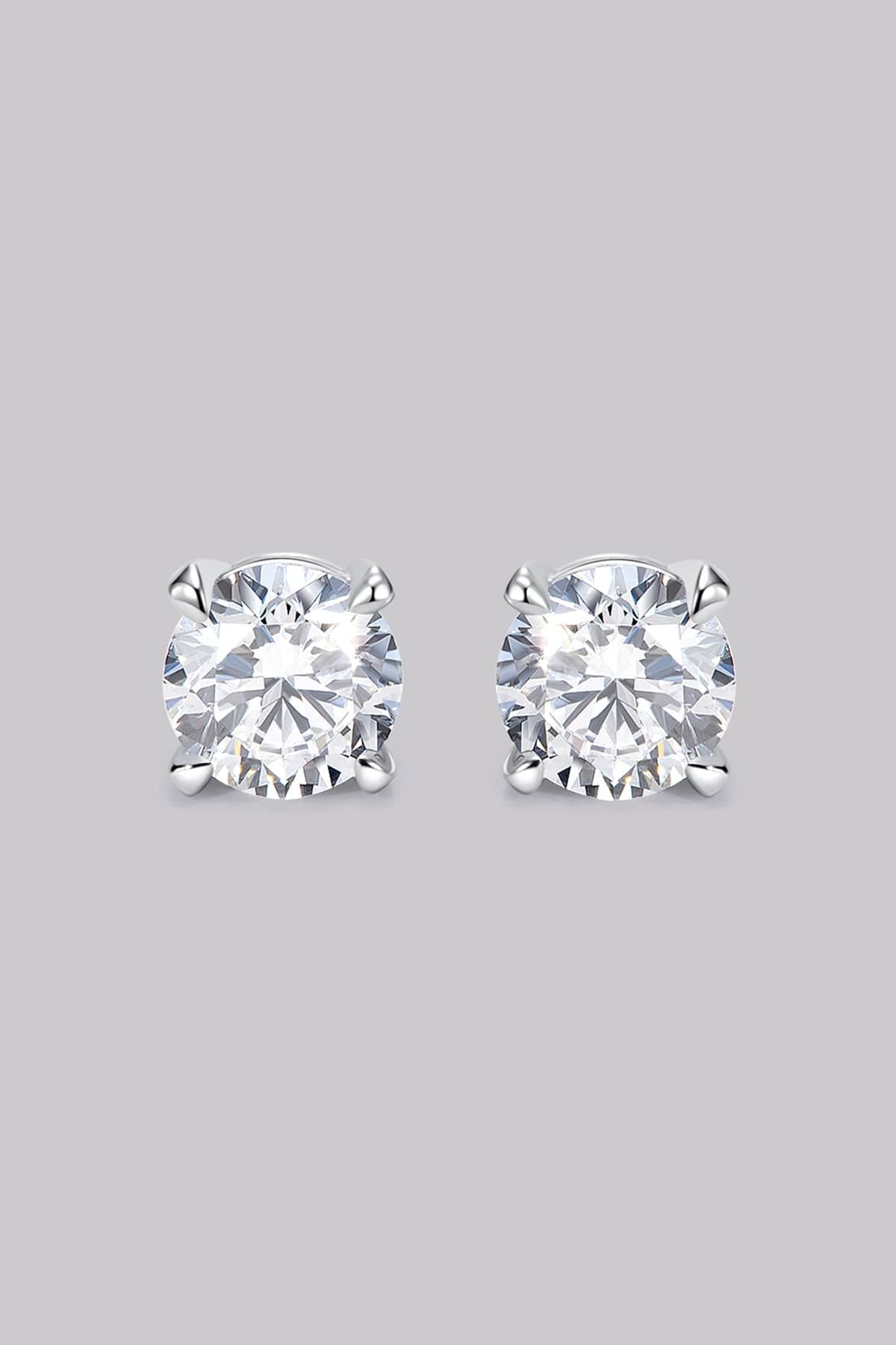 Round Diamond Stud Earrings (1ct) - APM Monaco