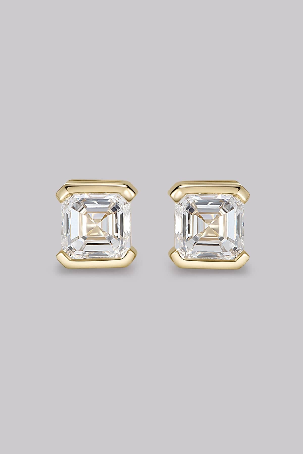 Asscher Diamond Stud Earrings (1ct) - APM Monaco