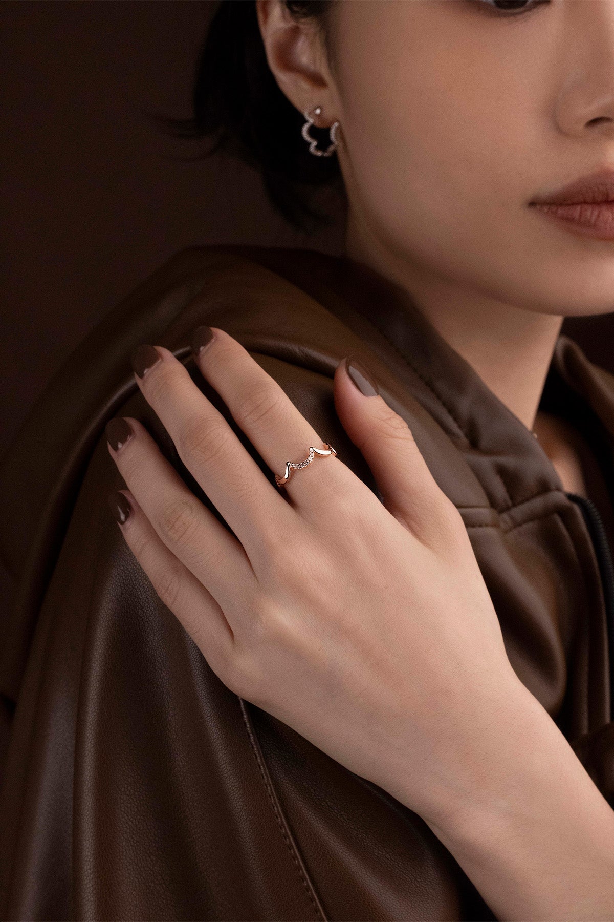 APM Monaco Wavy Rose Gold Ring in Rose Gold