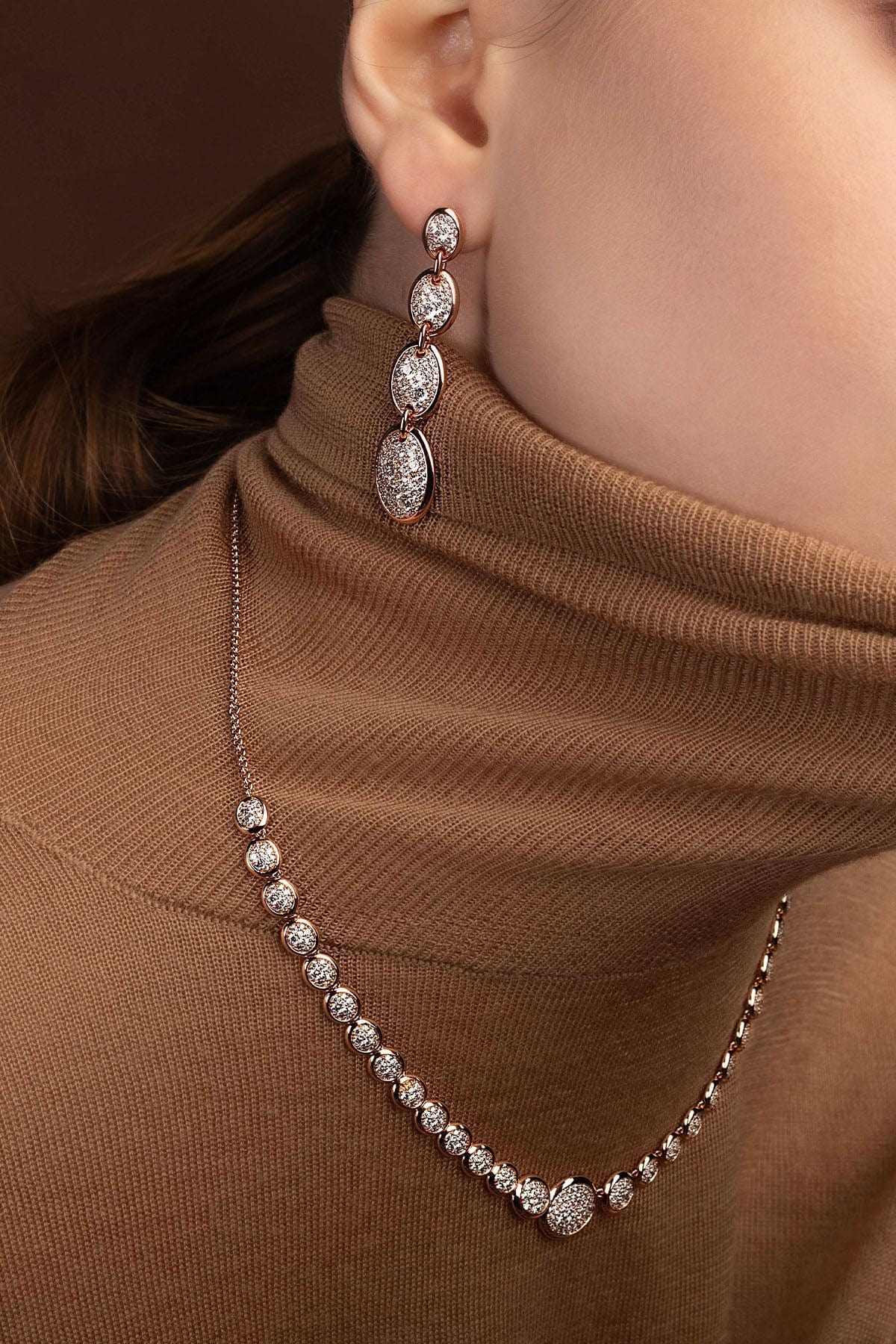 Oval Rose Gold Pave Adjustable Necklace APM Monaco