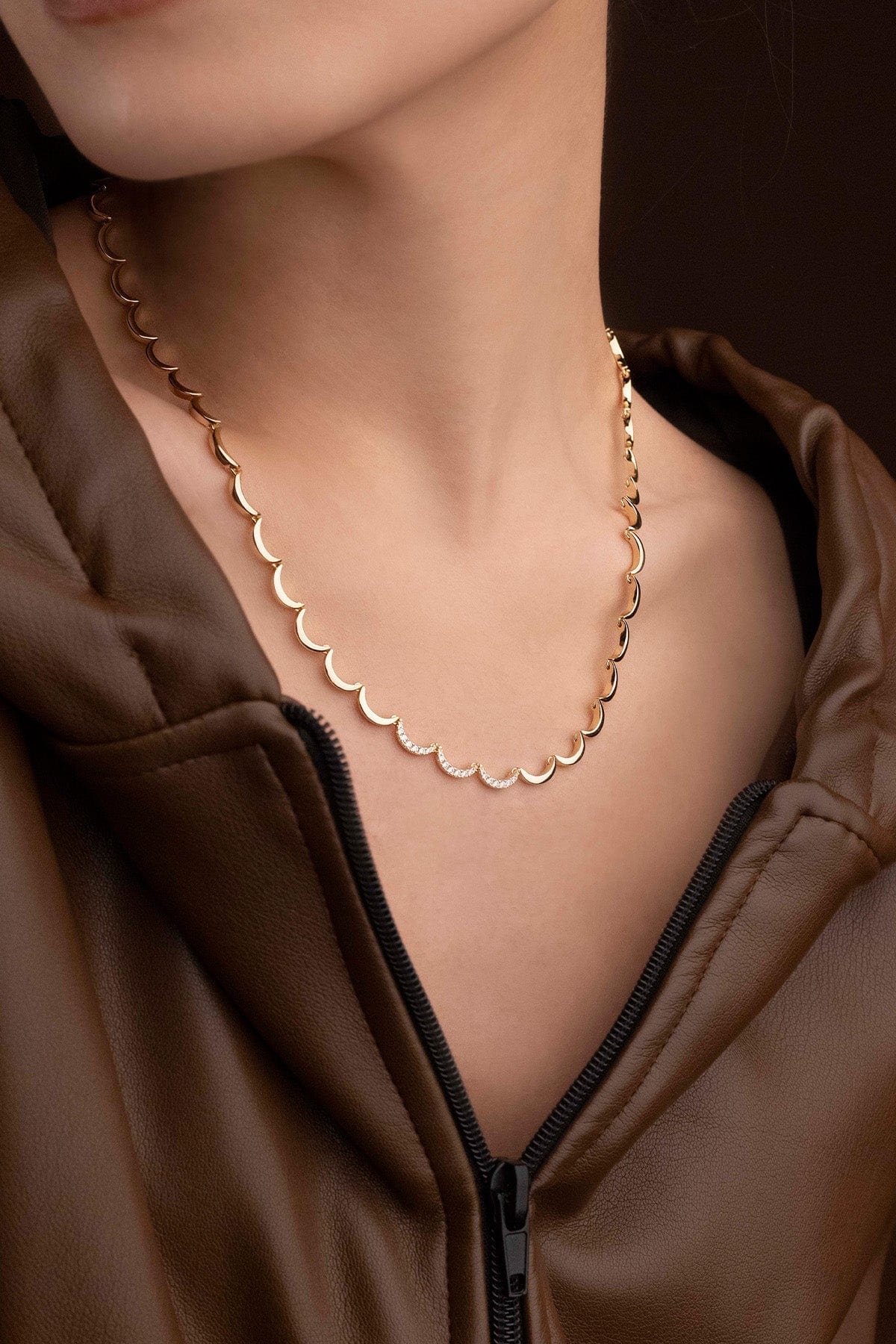 Adjustable gold fashion chain necklace