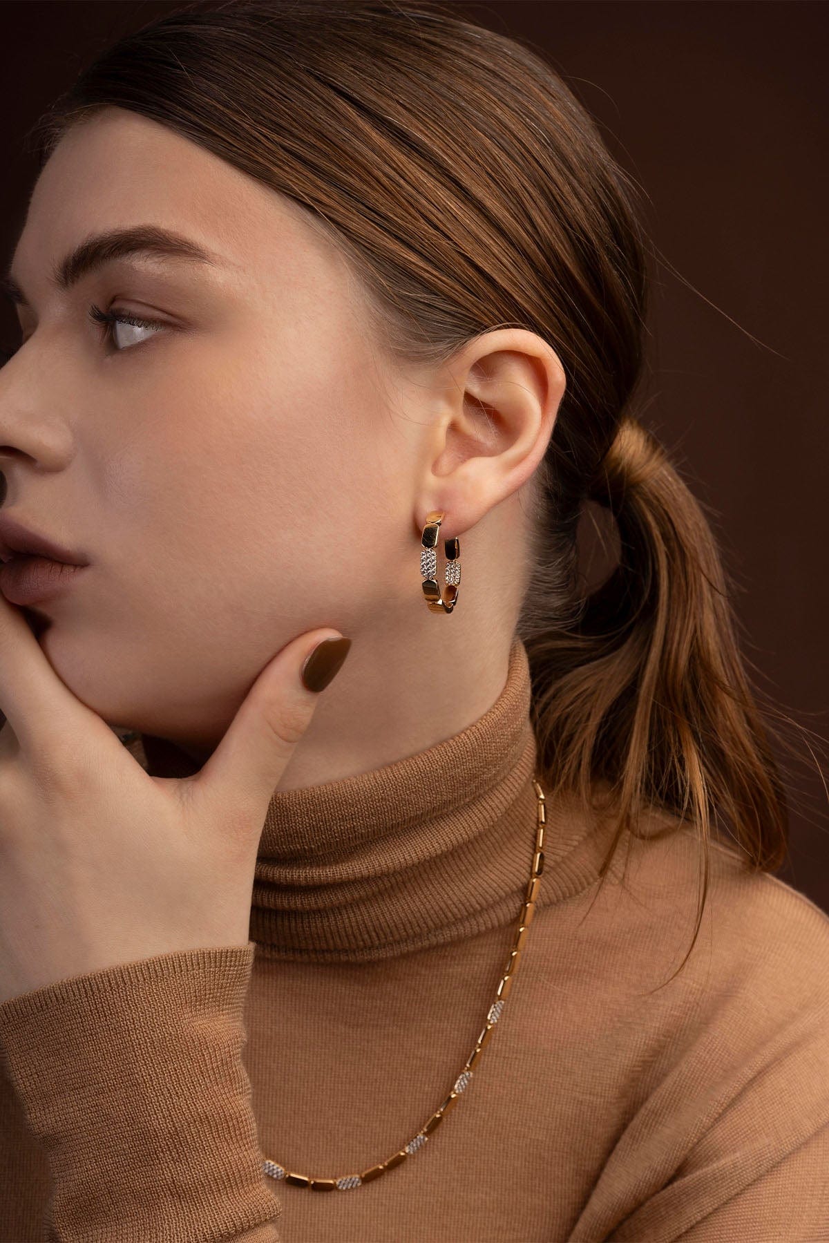 Apm monaco hoop earrings shop