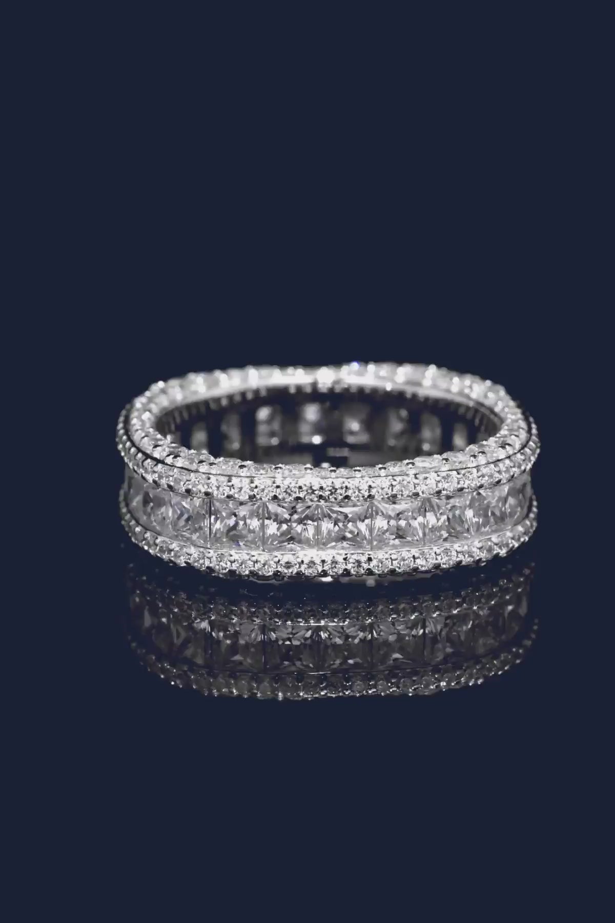Pavé Ring | APM Monaco
