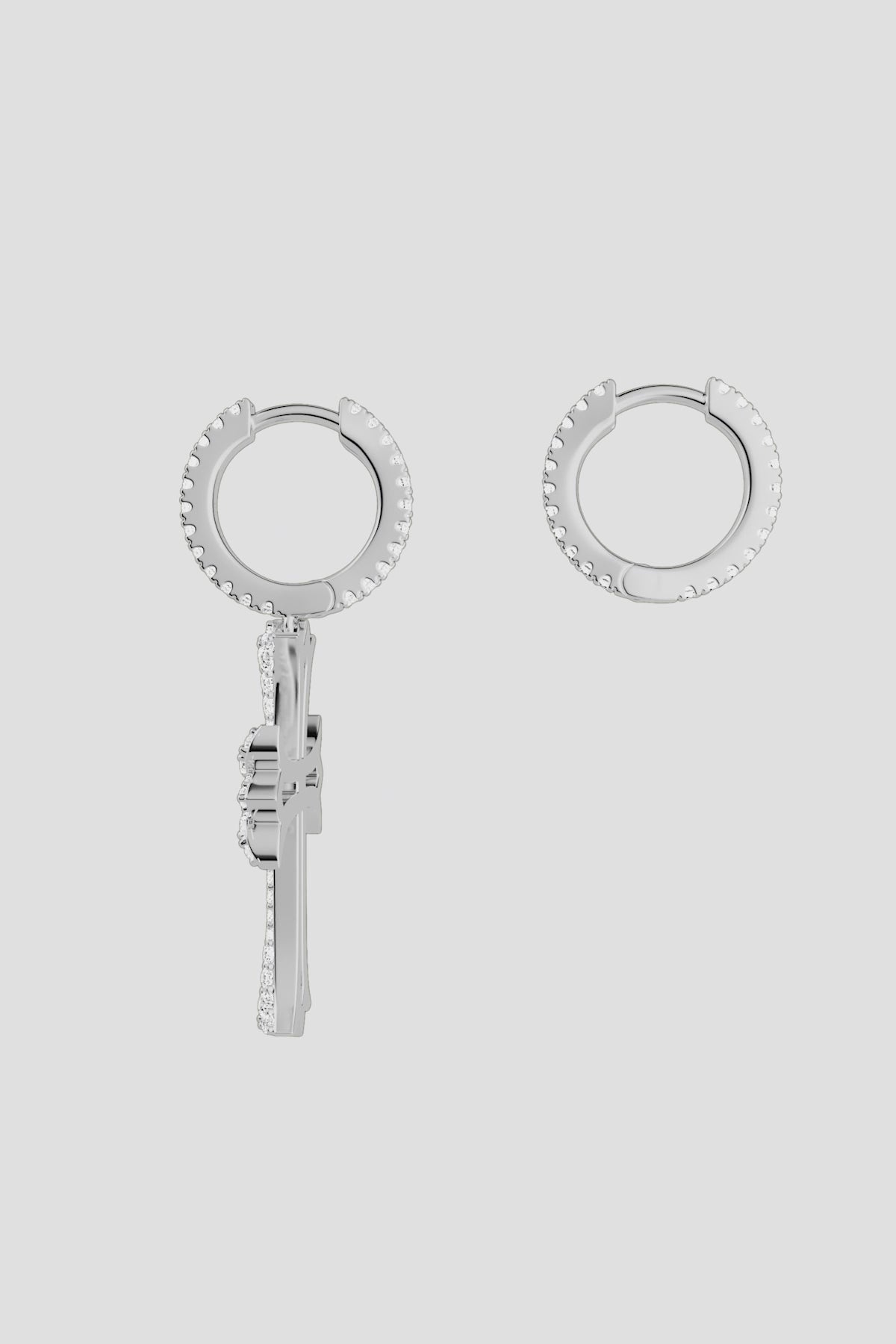 MICHAEL CRUZ,新品未開封,アーバンメロウ,AOR Asymmetric Cross Earrings XL, White Alloy | APM Monaco